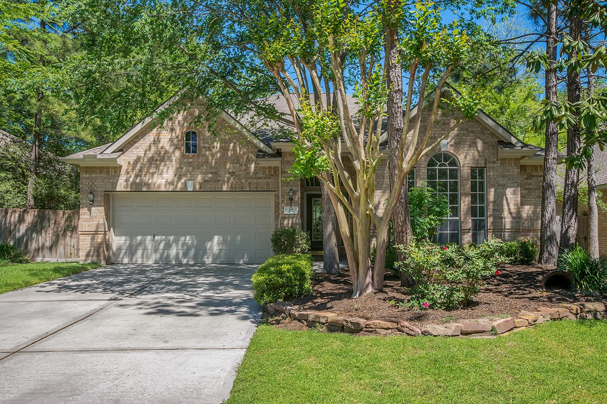 NEW LISTING in Windsor Hills! 2/3BR/2BA/2car 275,000 Real Estate News